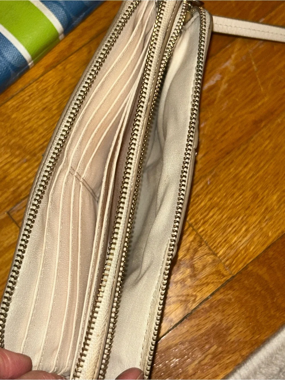 ✨REHAB✨Beautiful Coach writlets/wallets